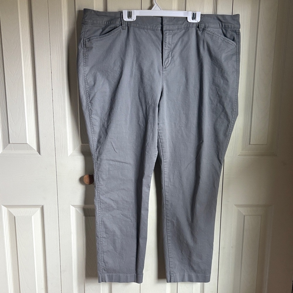 Old Navy Women's Gray Pixie